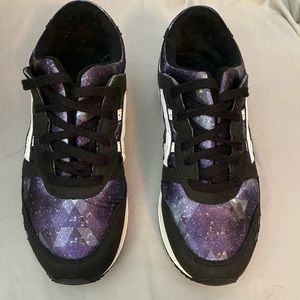 ASICS Gel Lyte III Galaxy print kids size 6